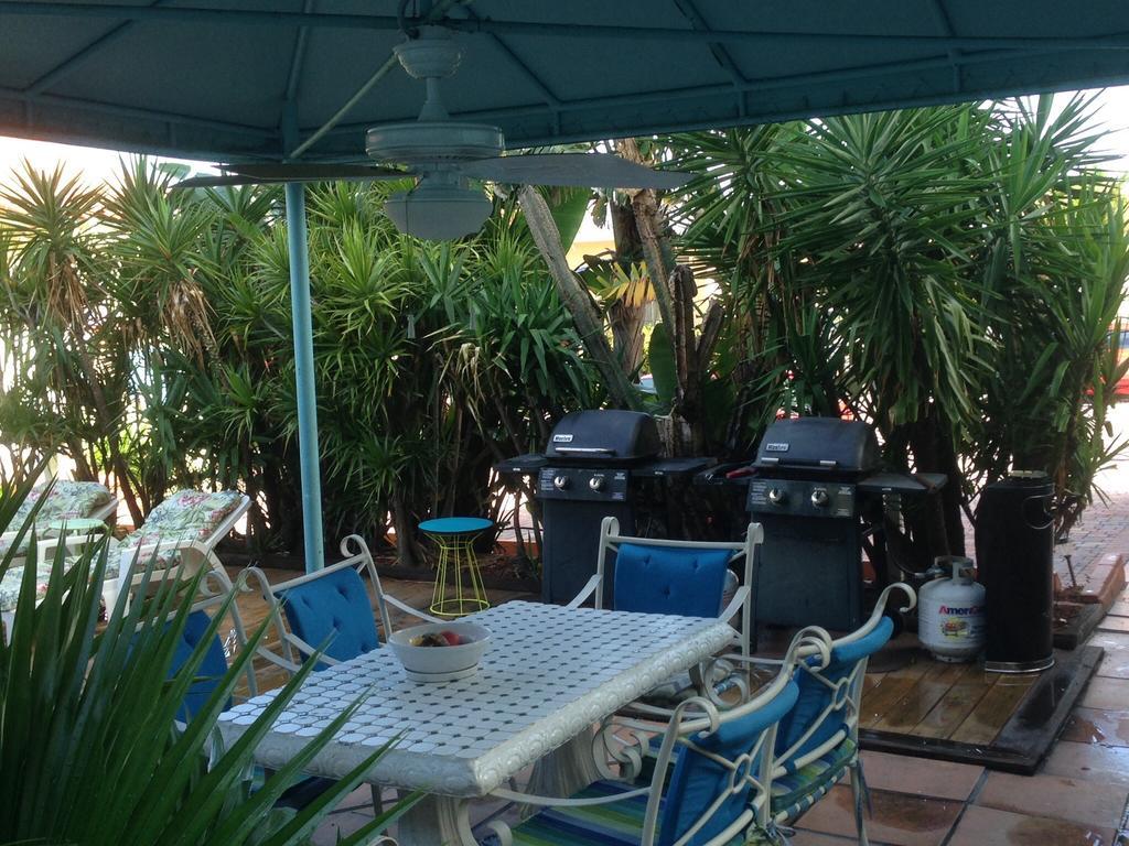 Angelfish Inn Hollywood Extérieur photo