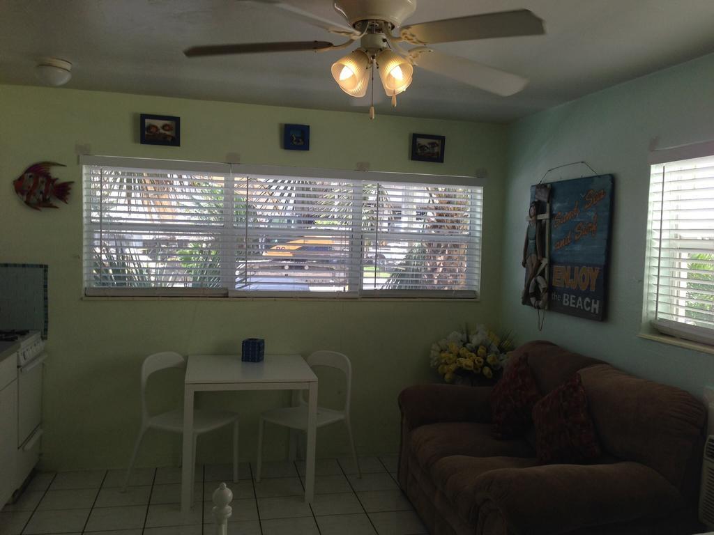 Angelfish Inn Hollywood Chambre photo