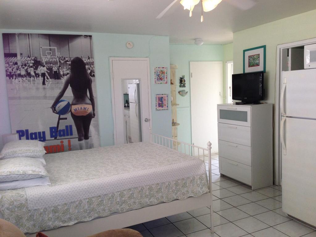Angelfish Inn Hollywood Chambre photo