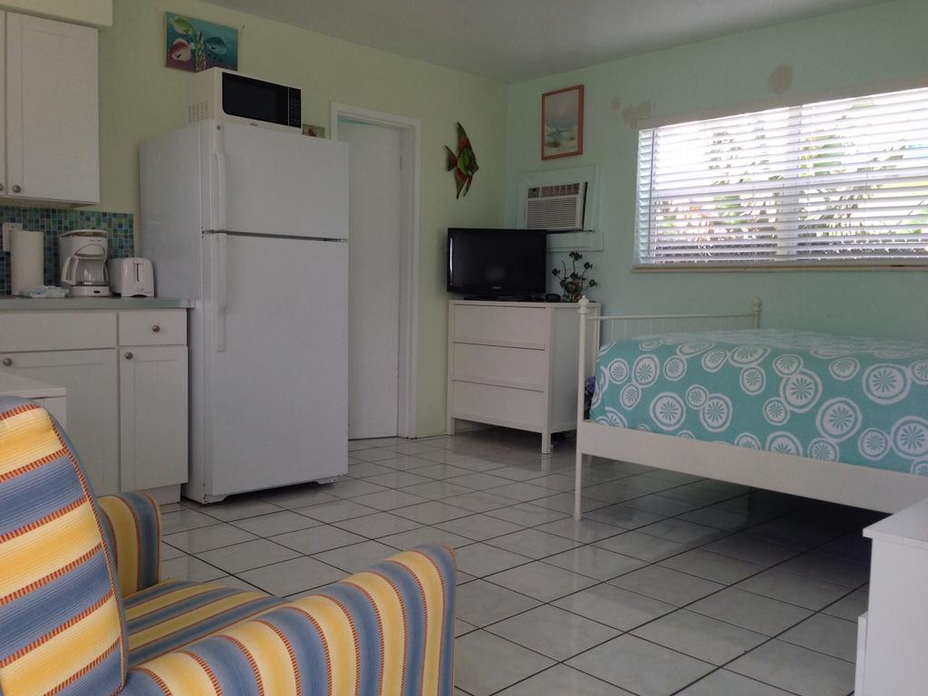 Angelfish Inn Hollywood Chambre photo